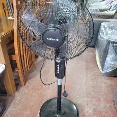 Stand Fan 16"