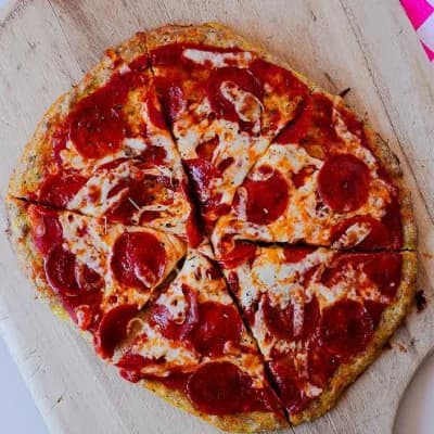 Minced Chicken Pepperoni Pizza